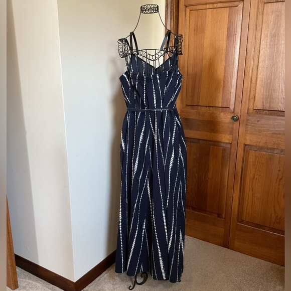 Banana Republic TRAPEZE BELTED MAXI DRESS, Large - Picture 5 of 6